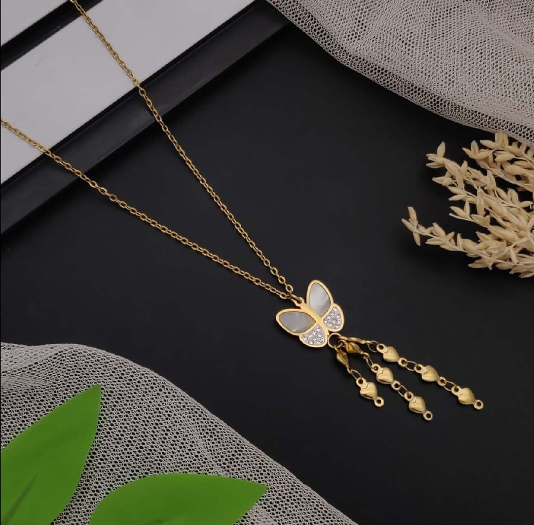 Elegant Butterfly Necklace -Gold :ABDN1044